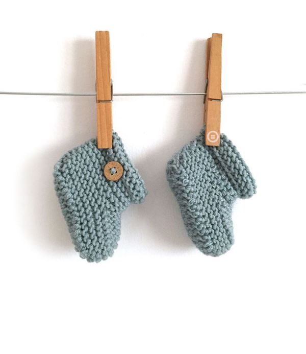 Knitted Baby Booties - These knitting patterns are fun and diverse. There are so many options to choose from and most of them make great easy knitting projects for beginners. #KnittingPatterns #EasyKnittingProjects