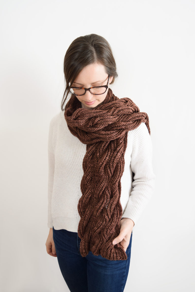 The Rosewood Scarf - We’ve gathered here 21 cozy scarf knitting patterns that you can knit quickly, just in time for fall and impending winter. #ScarfKnittingPatterns #KnittingPatterns #ScarfPatterns