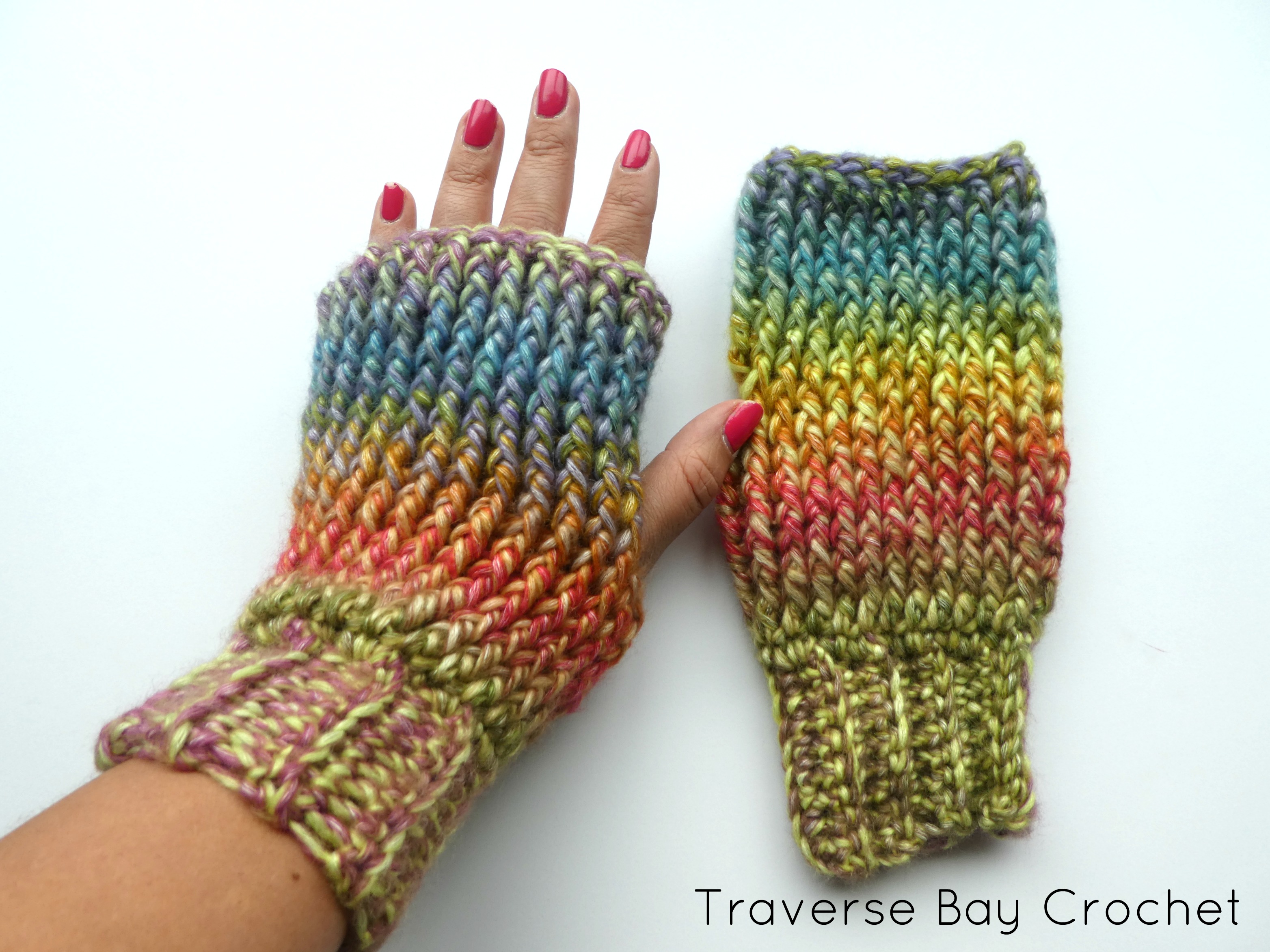 Up North Crochet Fingerless Mitten - This list of 20 easy fingerless gloves crochet patterns is suitable for everyone, including males, females, adults, and children. #FingerlessGlovesCrochetPatterns #CrochetFingerlessGloves #CrochetPatterns
