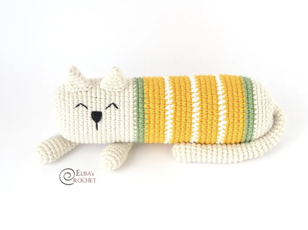 arturo the sleepy crochet cat