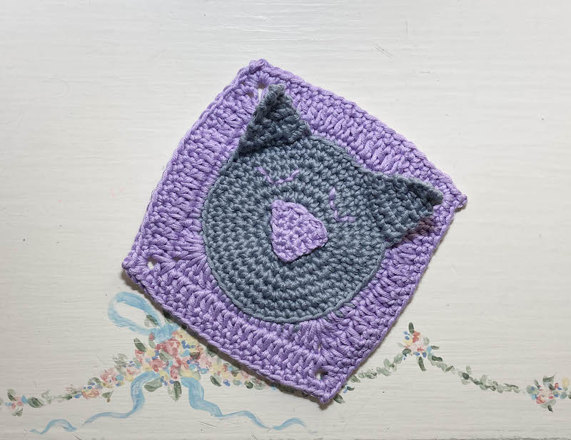 crochet cat nap coaster
