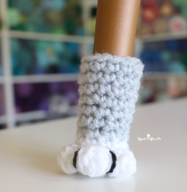 crochet cat paw chair socks 