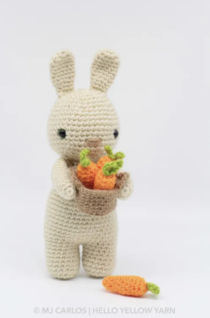 Crochet Little Bunny with Carrots